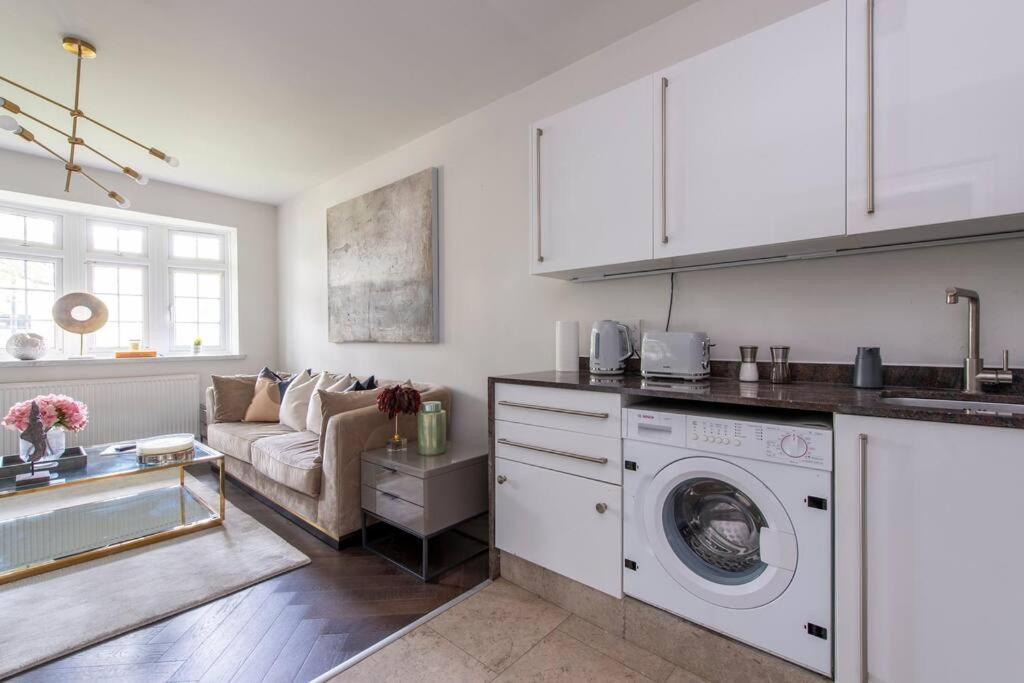 2 Bedroom Modern Urban Sanctuary 1Cc - Cherrydeal Лондон Экстерьер фото
